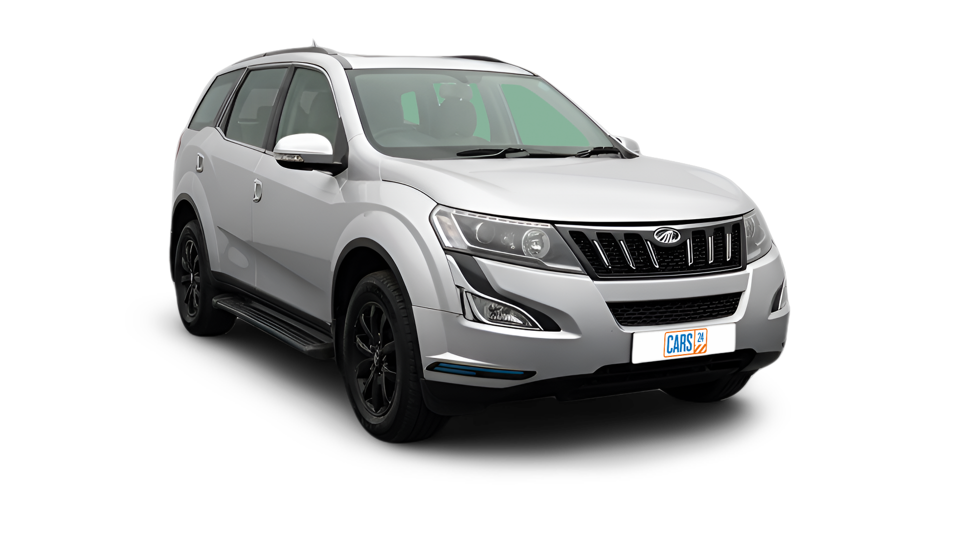 Mahindra XUV500-img